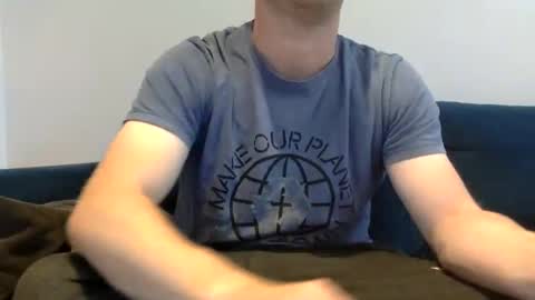 daveb709709709 online show from September 20, 7:28 pm