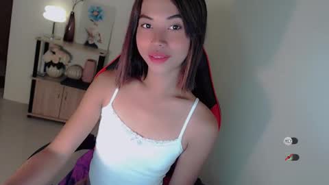 Snapshot of daveboyyy chatting on October 9, 6:02 pm Scarlet thesexiest online show from October 9, 6:02 pm