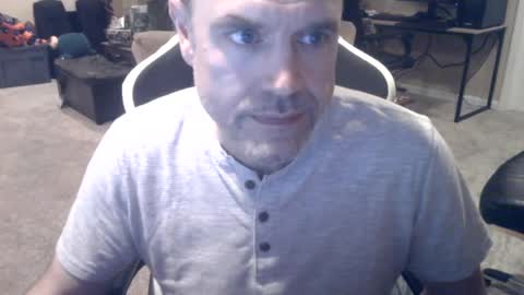 daved14u online show from June 21, 6:09 am