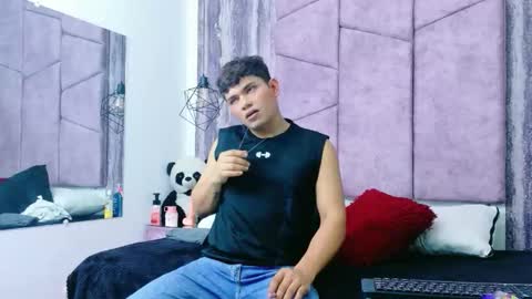 DaveJonesz online show from May 19, 7:15 am