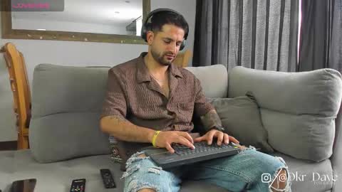 Snapshot of davevilboy chatting on October 20, 12:54 pm Daves online show from October 20, 12:54 pm