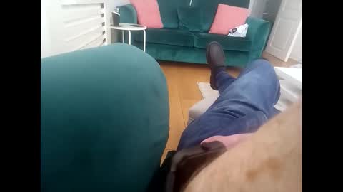 davf76 online show from April 8, 1:14 pm