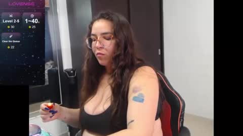 daviana online show from December 4, 1:00 pm