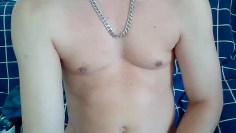 Snapshot of david019830 chatting on October 26, 12:28 pm david019830 online show from October 26, 12:28 pm