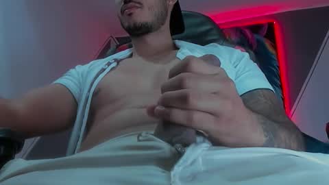 david__ox online show from November 20, 7:44 pm