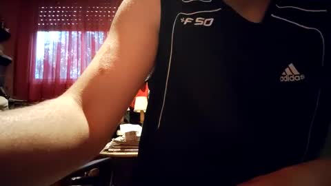 Snapshot of david_argentina chatting on October 19, 9:03 am david_argentina online show from October 19, 9:03 am