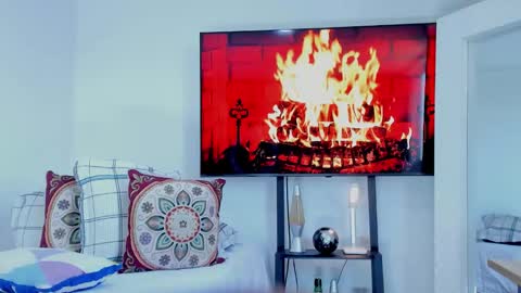 Hey im David that loves to explore and speak their fantasies. Very open talktative and nice. Feel free to chat with me online show from January 17, 2:37 pm