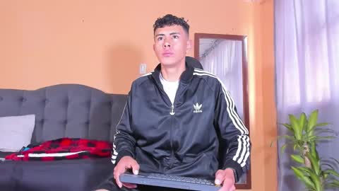 Snapshot of david_savage_ chatting on January 15, 1:09 pm david online show from January 15, 1:09 pm