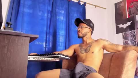 Davide online show from January 9, 1:06 pm