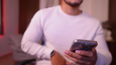 Davies brown    schedule 12pm to 5pm col time online show from October 2, 8:51 pm