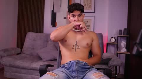 Davies brown    schedule 12pm to 5pm col time online show from November 1, 10:09 pm