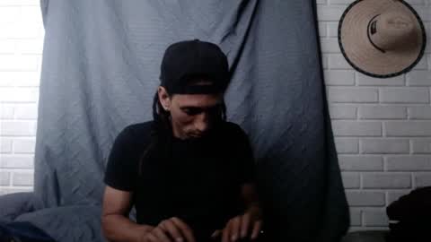 DAVILS online show from April 5, 8:11 am