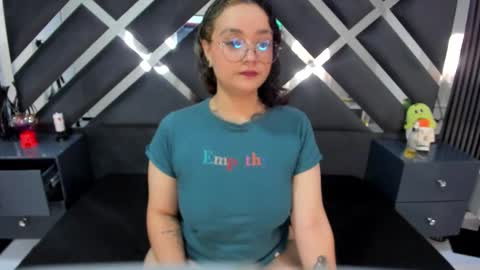 Emma online show from September 24, 4:58 pm