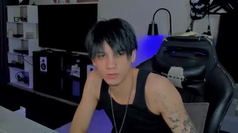 davis online show from February 3, 9:08 pm