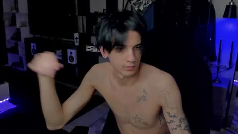 davis online show from June 22, 1:51 pm