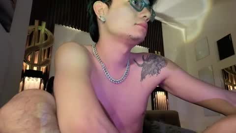 davoxer online show from May 16, 10:36 am