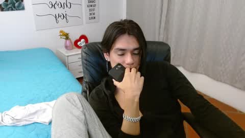 Snapshot of davoxer chatting on September 10, 3:51 am davoxer online show from September 10, 3:51 am