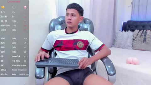 dawn_16 online show from February 26, 9:42 pm