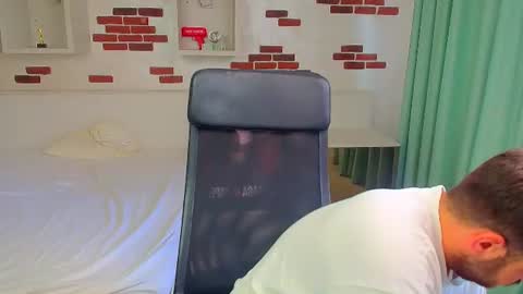 DaxGreer online show from June 15, 4:26 am