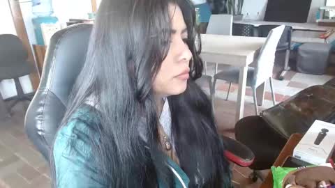 dayanna_lovee online show from November 18, 2:31 pm