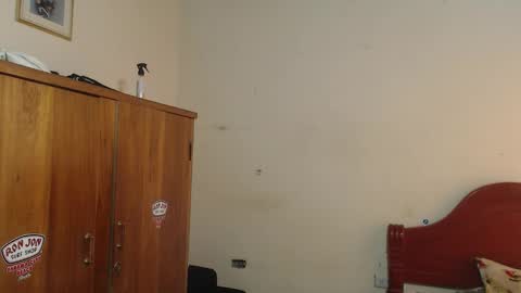 Dylon online show from October 11, 2:54 pm