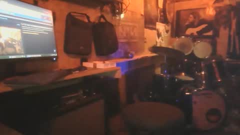 daze592268 online show from December 14, 12:33 pm