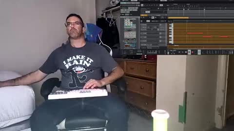 dbfroge online show from September 12, 8:27 am