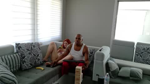 DCrush online show from April 11, 3:49 pm