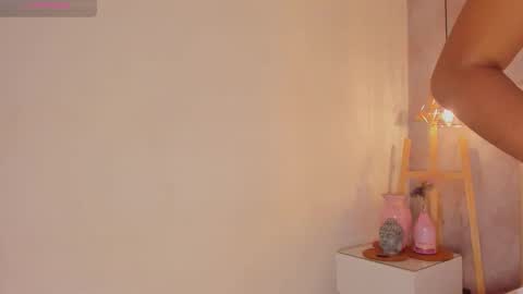 dea_athenea online show from September 10, 9:27 pm