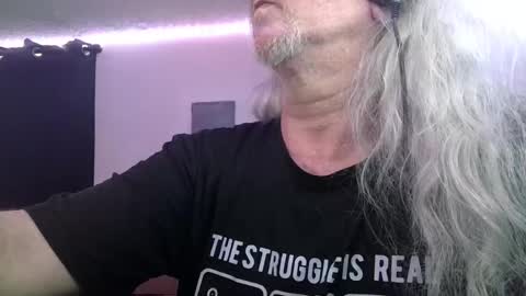 deaconoddeye online show from November 7, 8:00 pm