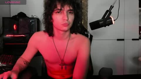 dean_raven online show from August 5, 1:46 am