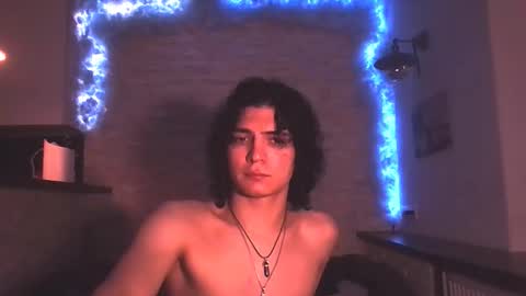 dean_raven online show from February 25, 11:41 pm