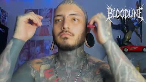    online show from November 8, 9:07 pm