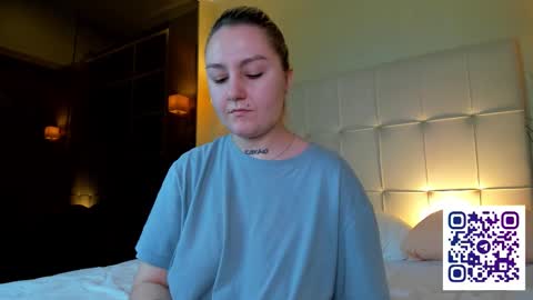 Snapshot of debbie_taylor chatting on October 7, 5:31 pm Debbie Mon Tue Fri Sun Sat GMT 3 1000am - 0400pm online show from October 7, 5:31 pm
