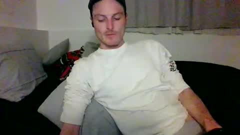 Dee4dayz online show from May 13, 2:43 am