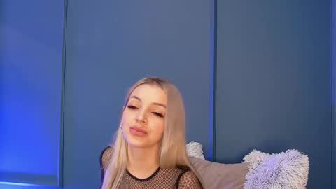 DeeaVIP online show from February 13, 7:12 am