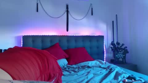 Jenna online show from January 16, 11:48 am