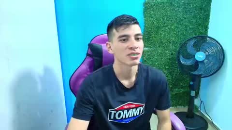 Snapshot of deiby_baby chatting on January 31, 12:28 am DEIBY online show from January 31, 12:28 am