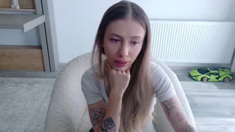 Di online show from February 12, 8:29 am