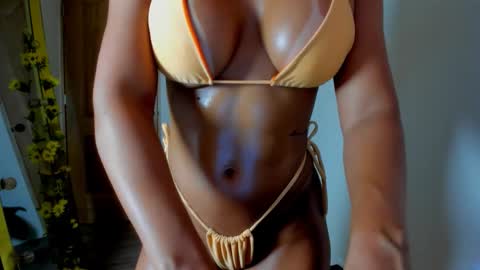 deisymadrid online show from September 14, 10:44 pm