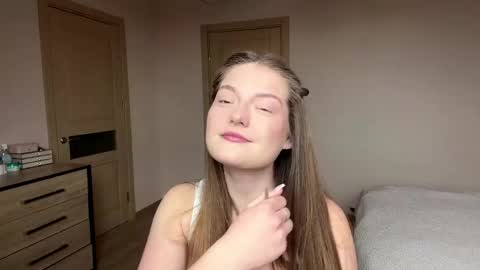 Mila online show from April 12, 8:51 am