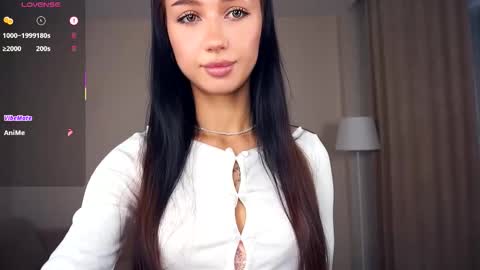 Snapshot of delanakimbral chatting on September 17, 7:56 am Hello everyone Im Tessa Make yourself comfortable. Were going to have fun together online show from September 17, 7:56 am
