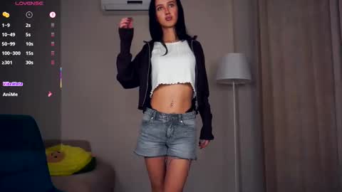 Snapshot of delanakimbral chatting on October 19, 7:46 am Hello everyone Im Tessa Make yourself comfortable. Were going to have fun together online show from October 19, 7:46 am