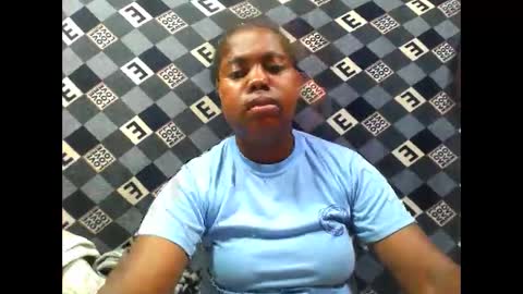 deliah712909 online show from November 25, 5:50 am