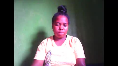 deliah712909 online show from January 13, 5:15 am