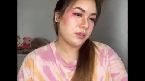 iyalicious online show from February 14, 9:50 pm