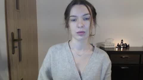 Aurora online show from January 15, 6:44 am