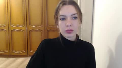 Aurora online show from November 20, 6:56 am