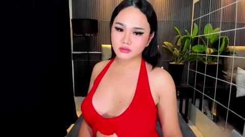 Tyra Colins online show from March 1, 4:37 am