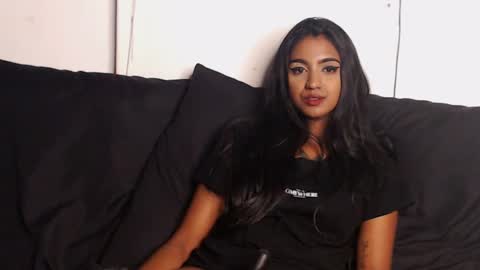 Snapshot of delilah_blazee chatting on February 20, 9:20 pm Delilah Blaze online show from February 20, 9:20 pm